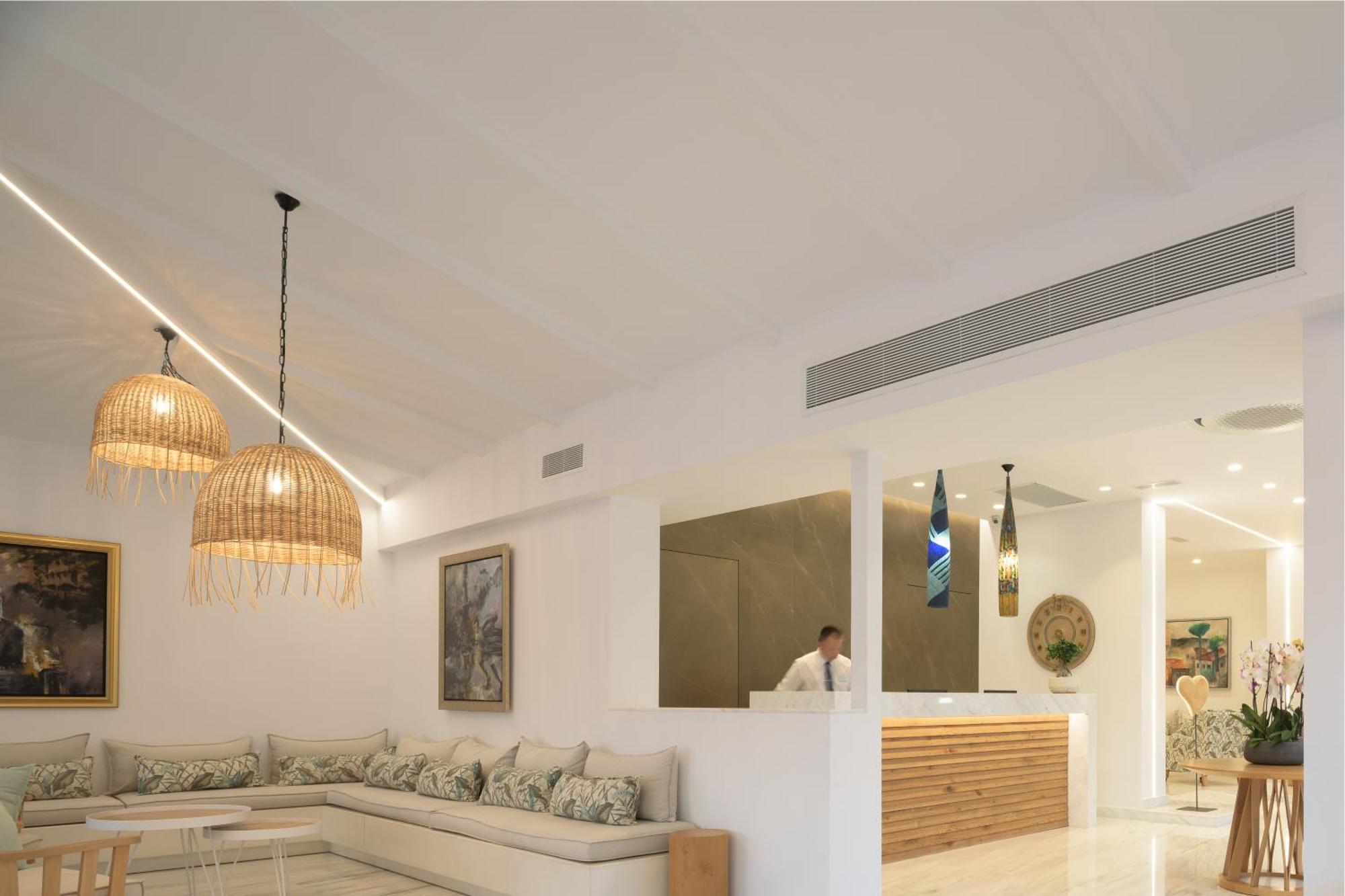 High Beach White - Adults Only Malia  Exterior photo